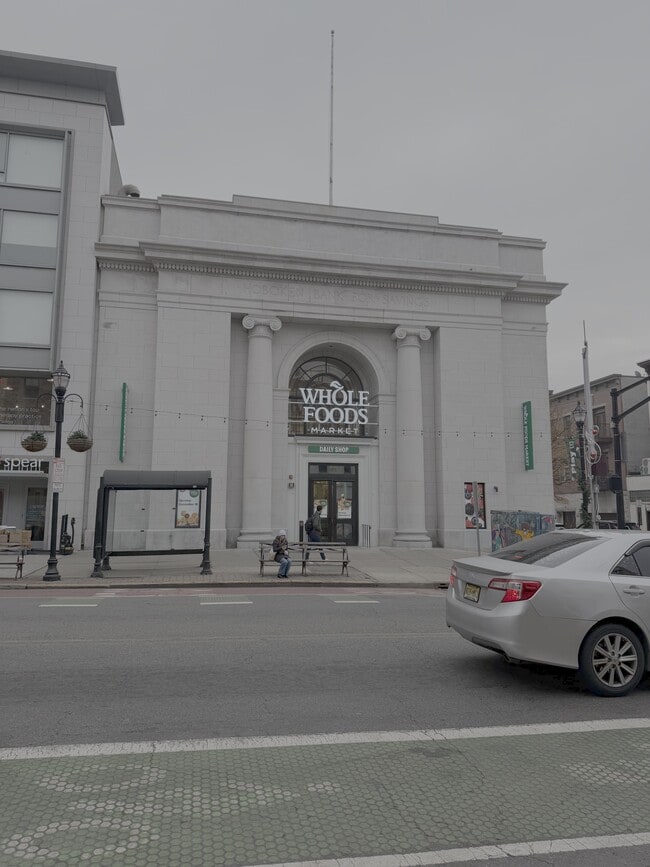 Building Photo - 254 1st St