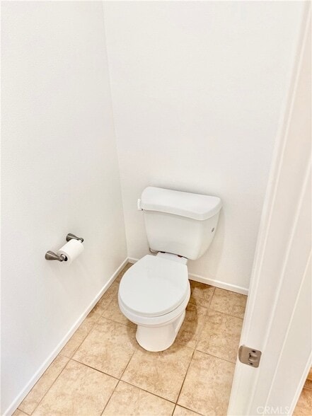 Building Photo - 1844 Paradise Way