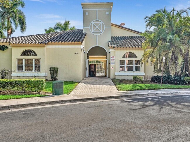 Building Photo - 357 NW 154 Ave