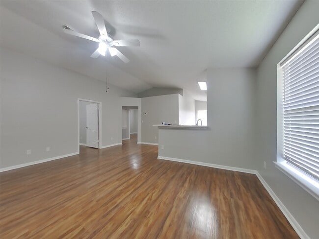 Building Photo - 3142 Boynton Dr