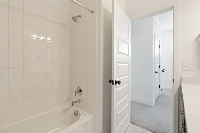 Building Photo - 2849 W 69th Ave