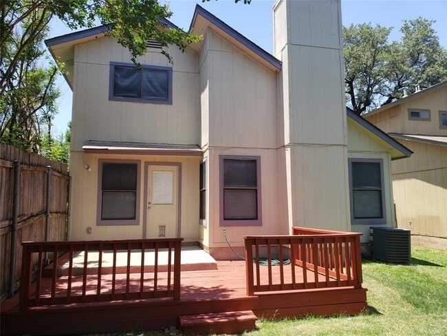 Building Photo - 12913 Steeple-Chase Dr