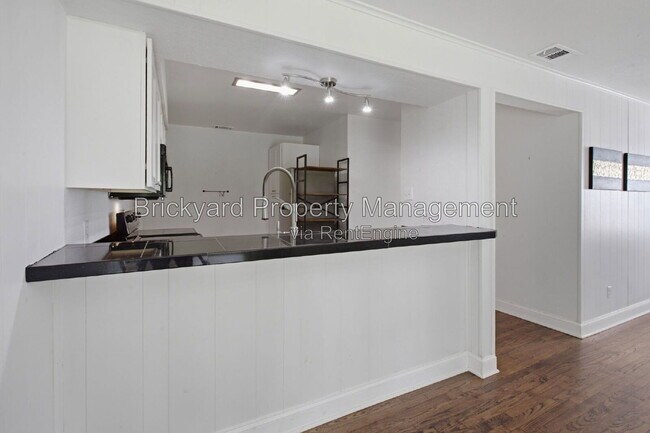 Building Photo - 4126 Justice Ln