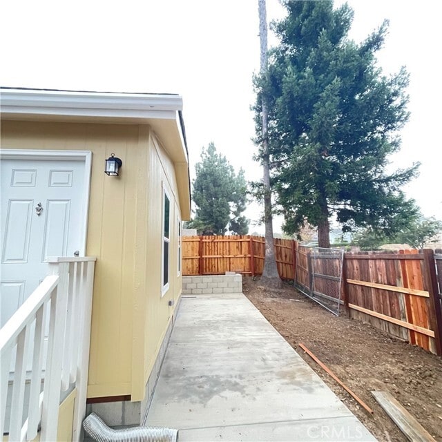 Building Photo - 1455 W Domingo Rd