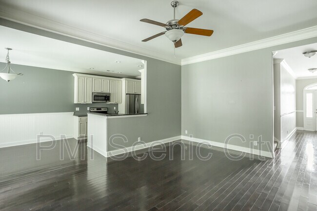 Building Photo - 6628 Kenton Ridge Cir