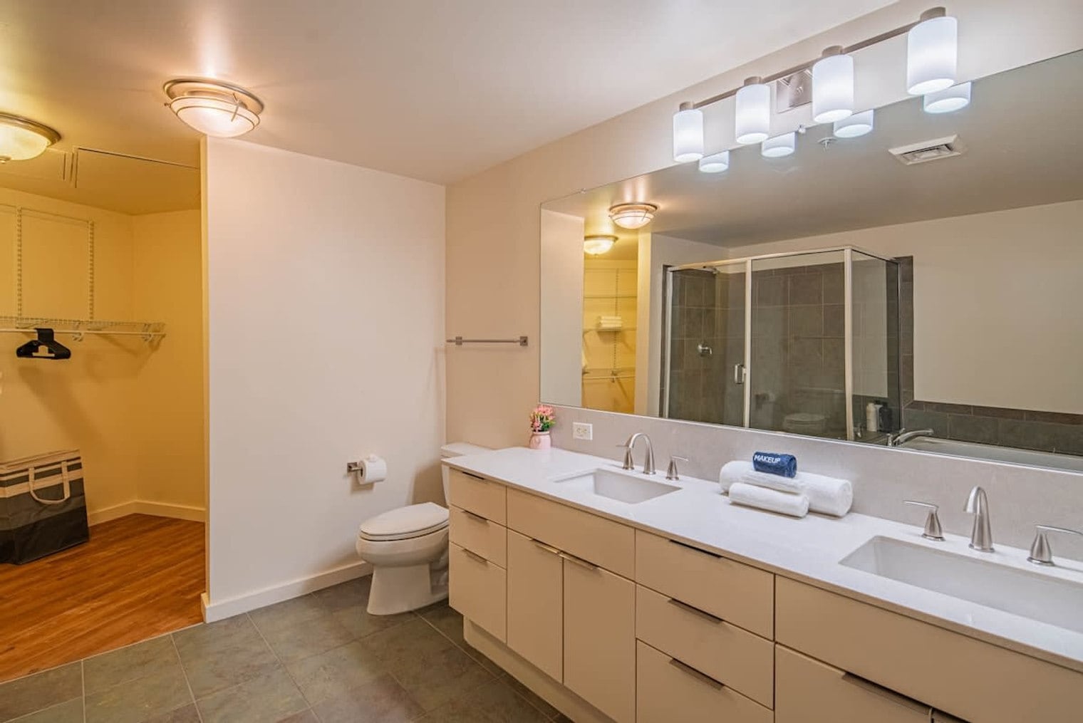 Building Photo - 44 W Monroe St