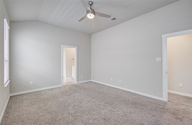 Building Photo - 28511 Hannahs Harbor Ln