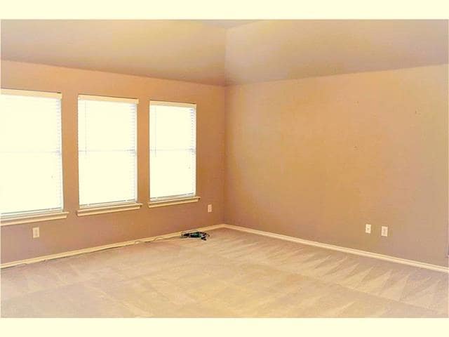 Building Photo - 6401 Sidney Ln