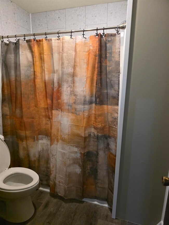 Building Photo - 809 Nassau Pkwy