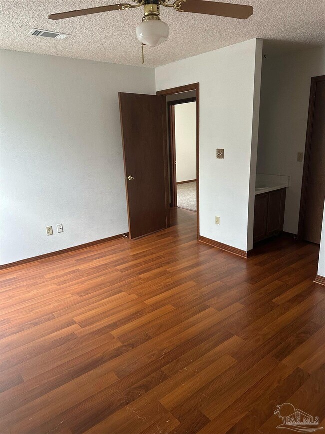 Building Photo - 2736 Chicago Ct