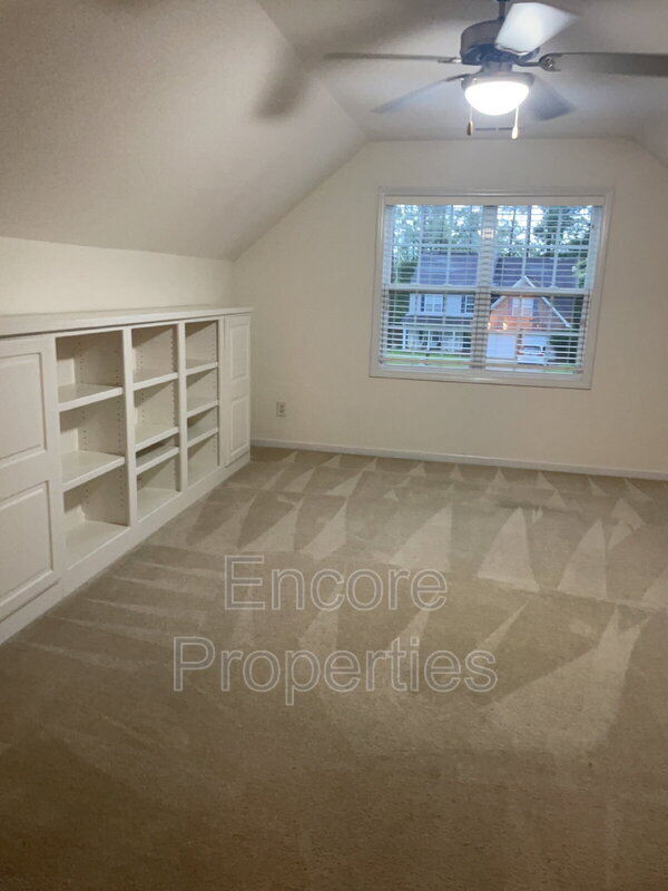Building Photo - 3384 Carolina Way
