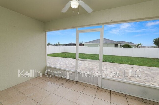 Building Photo - 3284 Sanoma Dr