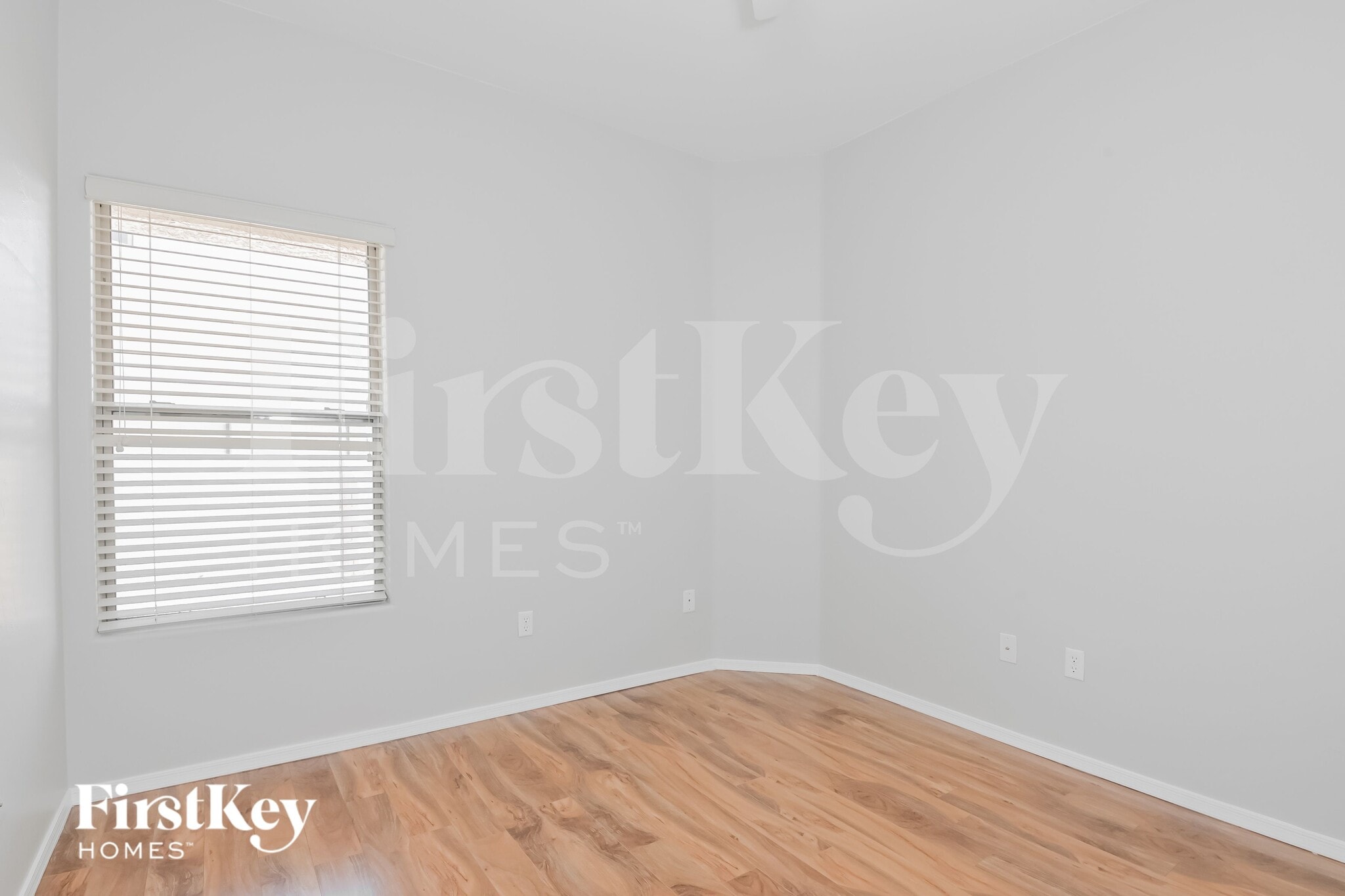 Building Photo - 5740 W Hayfield St