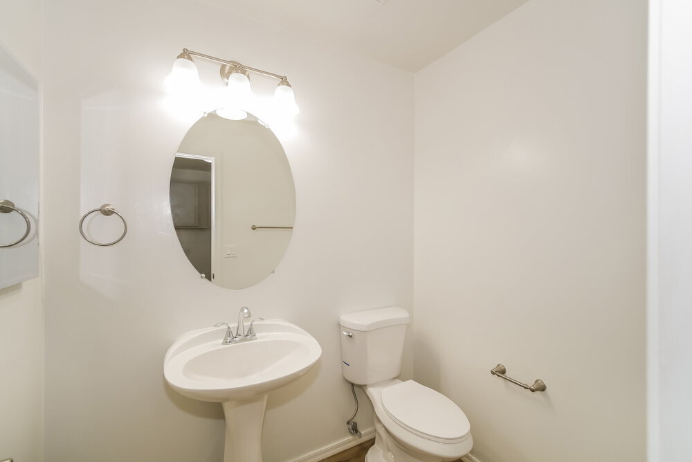 Building Photo - 1434 E South Fork Dr