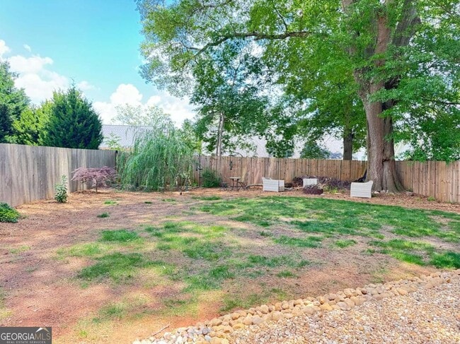 Building Photo - 4229 Weaver St SE