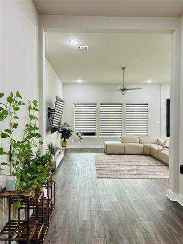 Building Photo - 1232 Xeresa Dr