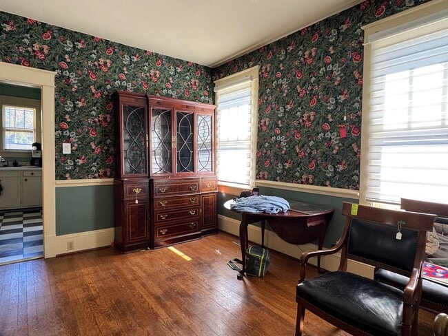 Building Photo - 4 Dixie Trail