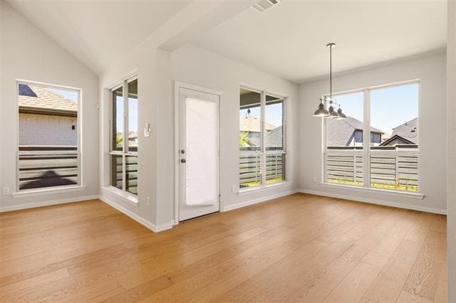 Building Photo - 549 Cedarwood St