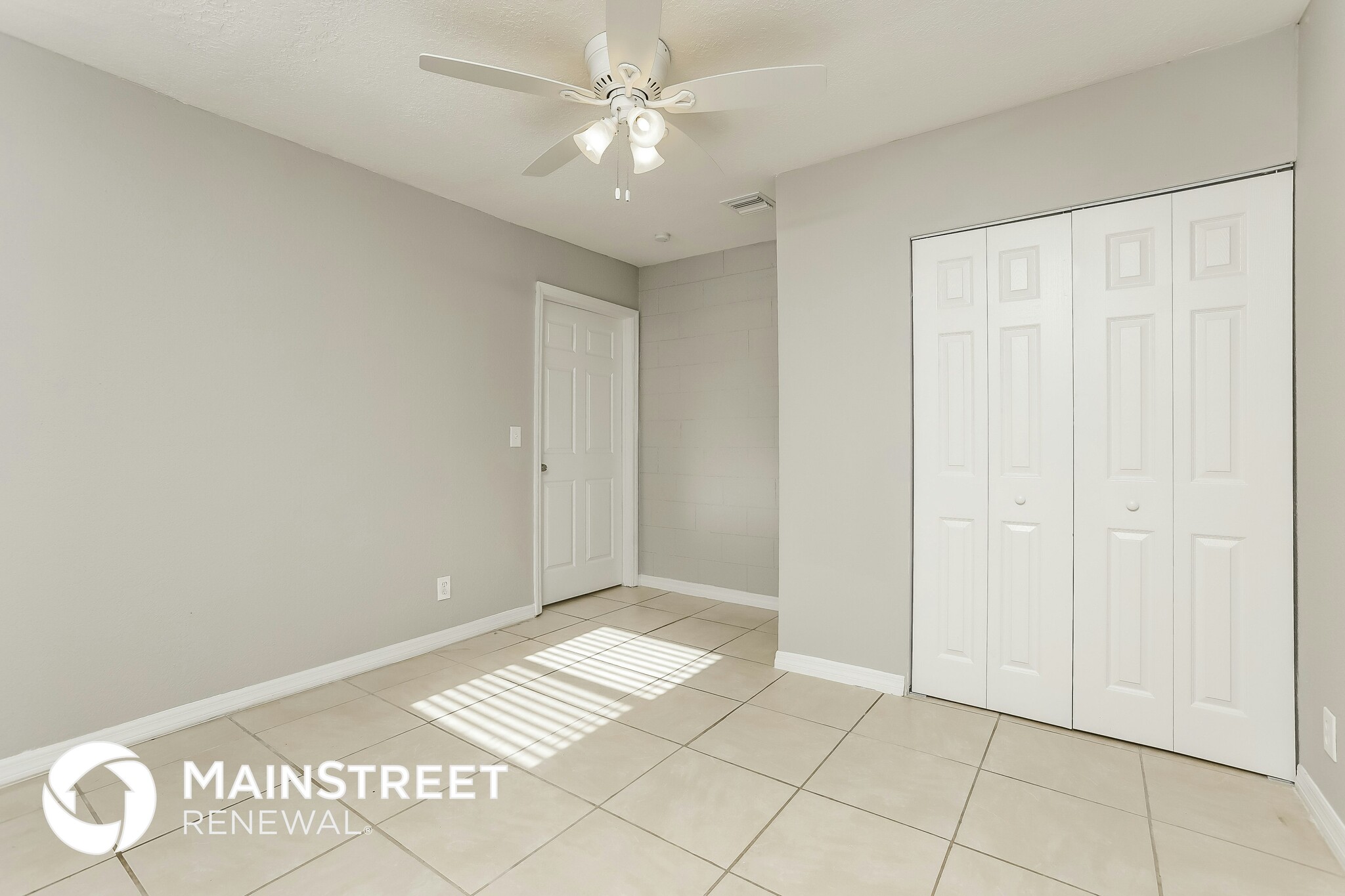 Building Photo - 7024 Davar Ave