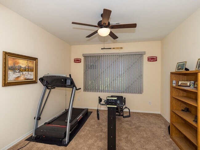 Building Photo - Furnished pool home for rent!