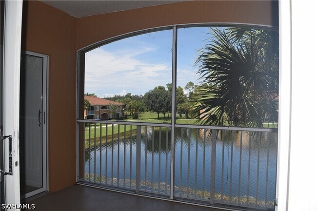 Building Photo - 1830 Florida Club Cir