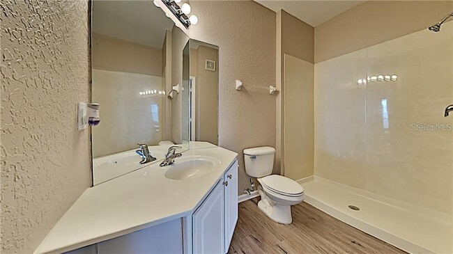 Building Photo - 2484 San Tecla St