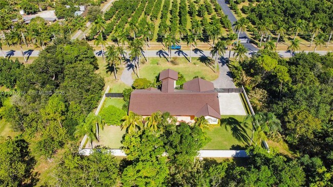 Building Photo - 14350 SW 232nd St