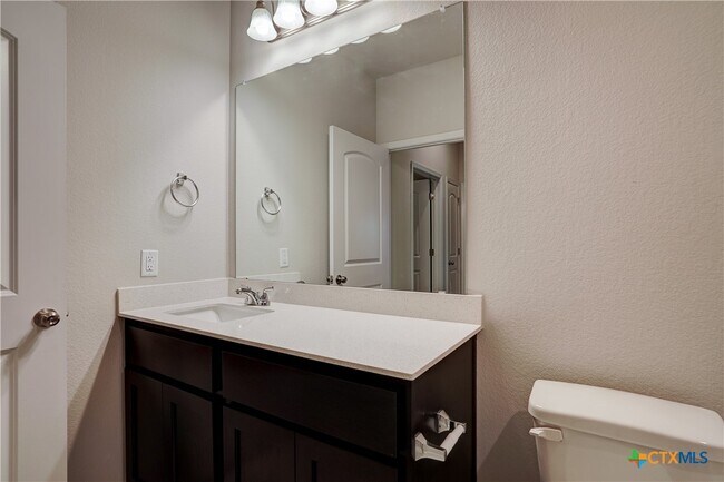 Building Photo - 171 White Dunes Dr
