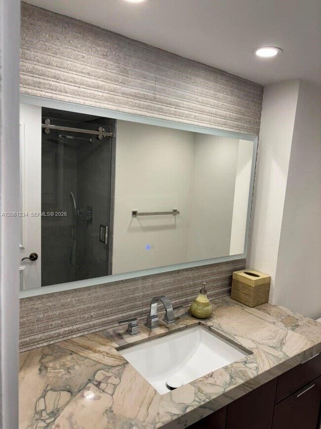 Building Photo - 19355 Turnberry Way