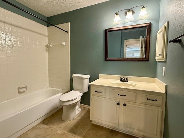 Building Photo - 3139 Renaissance Dr