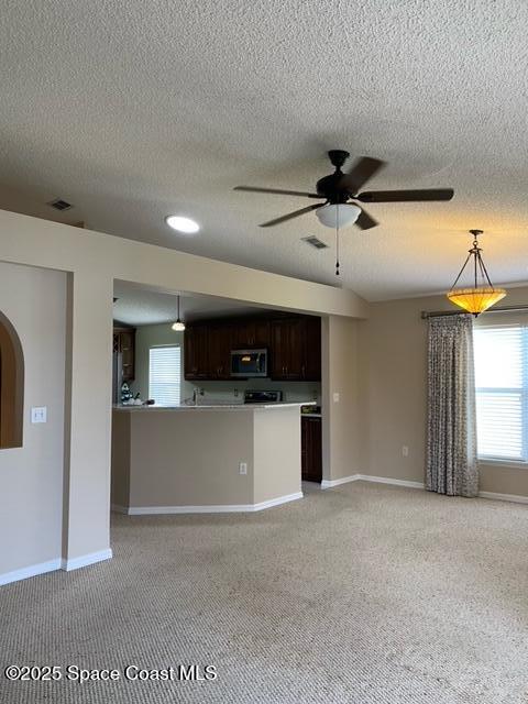 Building Photo - 3865 La Flor Dr