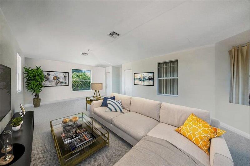 Building Photo - 2220 W Pineridge Ct