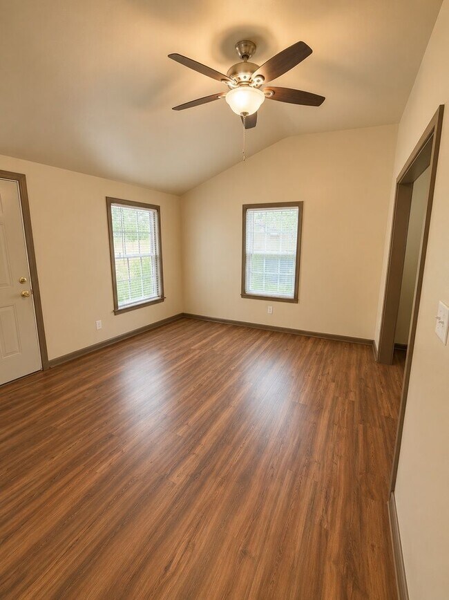 Building Photo - 5867 Althea Ave