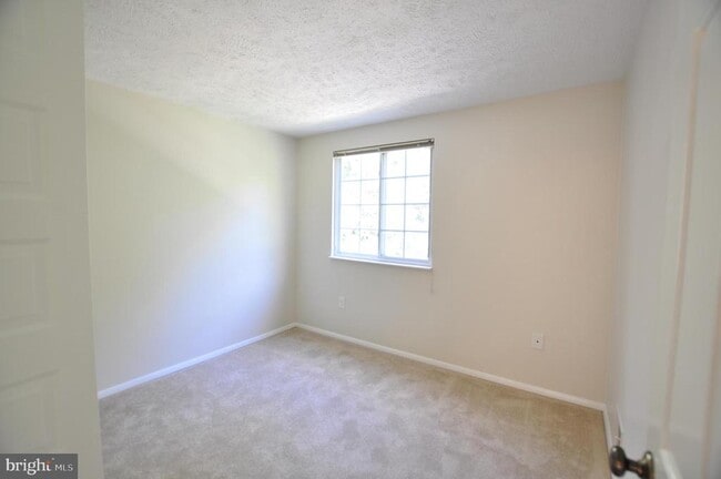 Building Photo - 17404 Founders Mill Dr