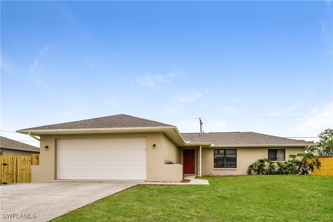 Primary Photo - 8360 Coral Dr