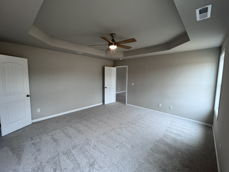 Building Photo - 26 Flatland Dr