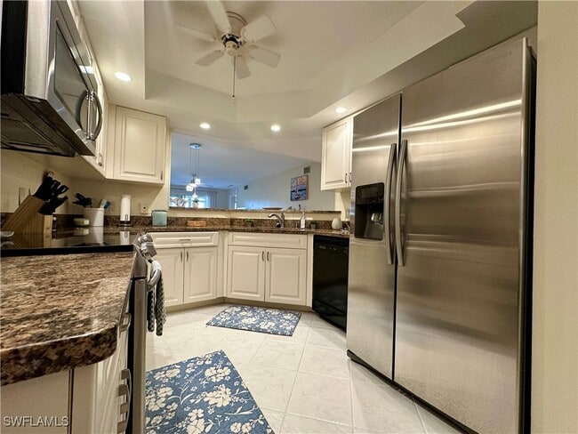 Building Photo - 360 Horse Creek Dr