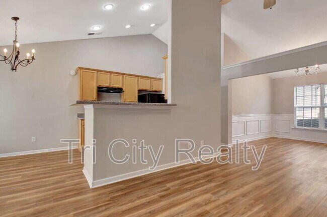 Building Photo - 342 Hunterian Pl