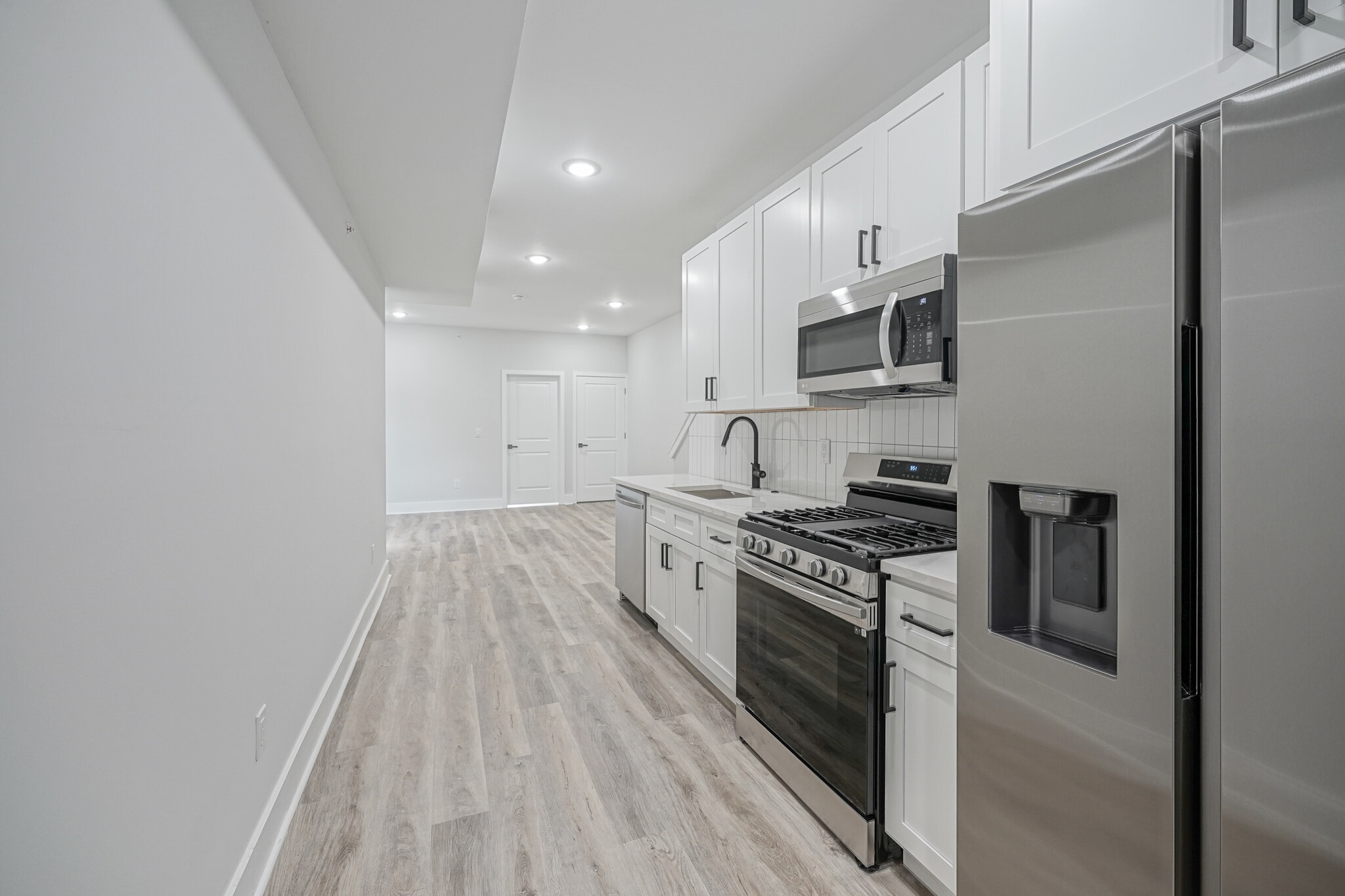 Building Photo - 2117 S 4th St