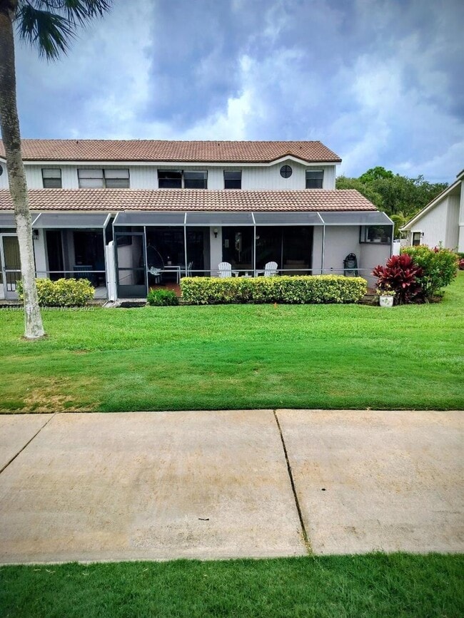 Building Photo - 551 Prestwick Cir