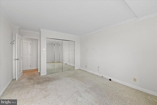 Building Photo - 501 Slaters Ln