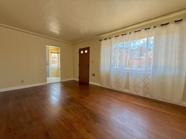 Building Photo - 2687 Reynard Way