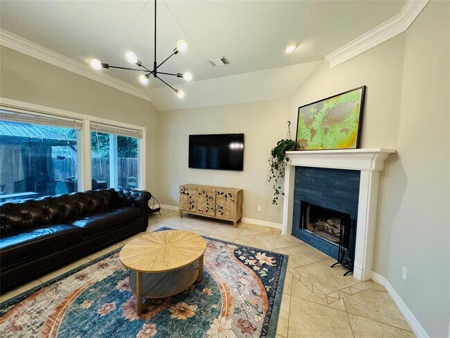 Building Photo - 11902 Cranberry Ln