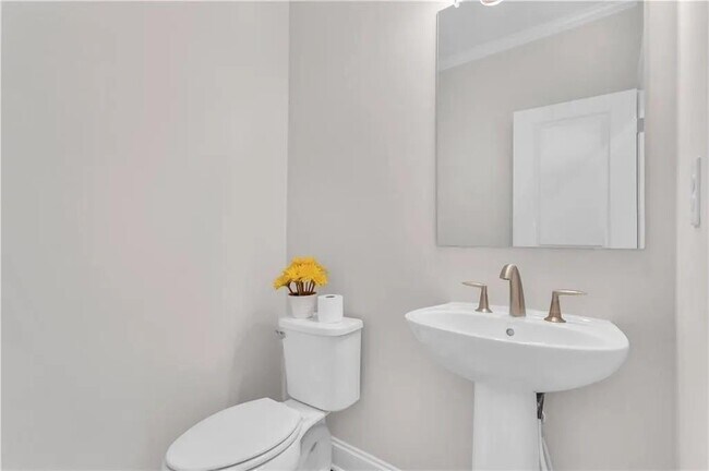 Building Photo - 6290 Bracken Brown Dr