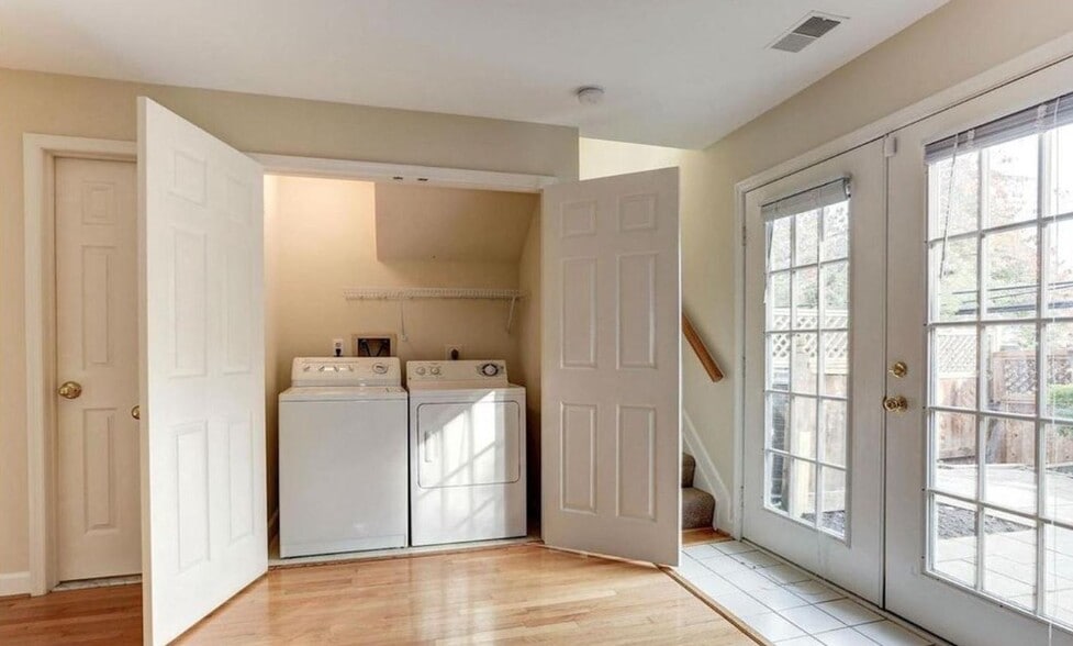 Building Photo - 9703 Whitley Park Pl