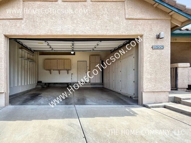 Building Photo - 1551 E Sonoran Desert Dr