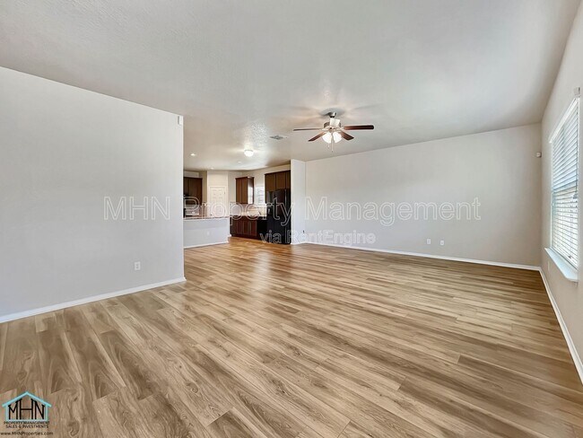 Building Photo - 7118 Marina Del Rey