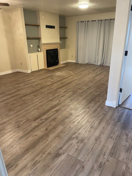 Building Photo - 603 SE 148th Ave