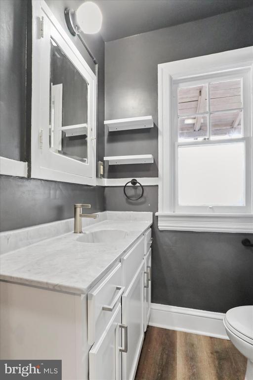 Building Photo - 1052 Edgar Ave