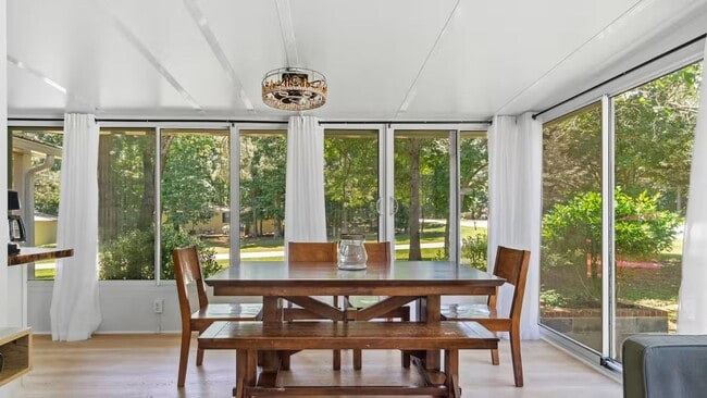 Building Photo - This FULLY FURNISHED ALL INCLUSVIE HOME IS...